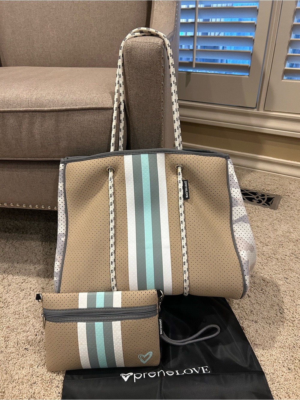 ProneLove Neoprene Tote with Stripe Detail - Taupe & Mint